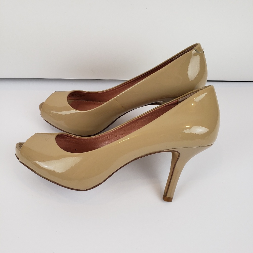 Vince camuto heels open toe size 5.5